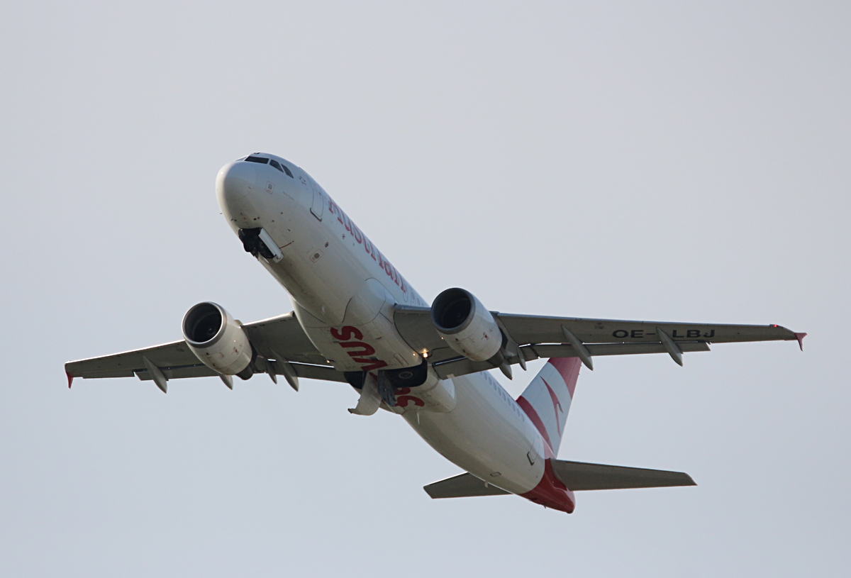 Austrian Airlines, Airbus A 320-214, OE-LBJ, BER, 19.10.2025