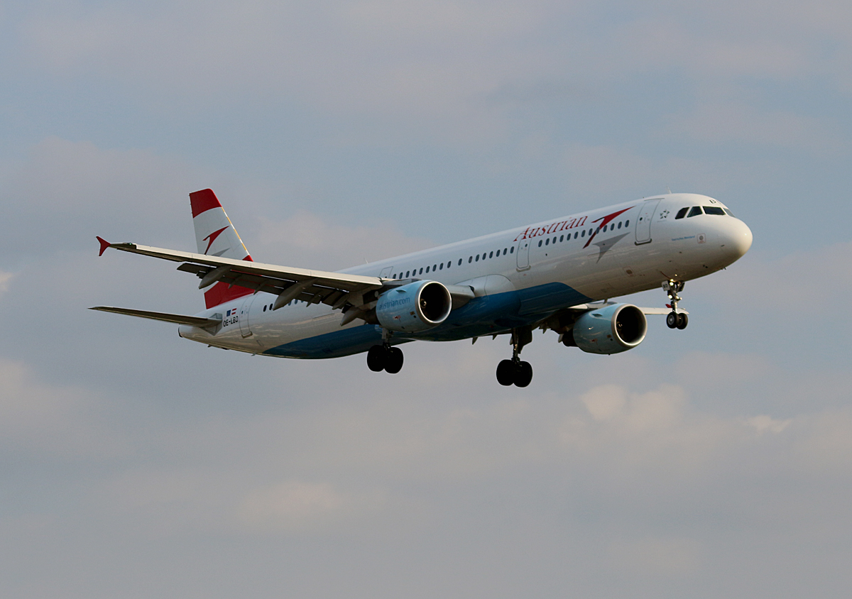 Austrian Airlines, Airbus A 321-211, OE-LBD, TXL, 23.09.2016