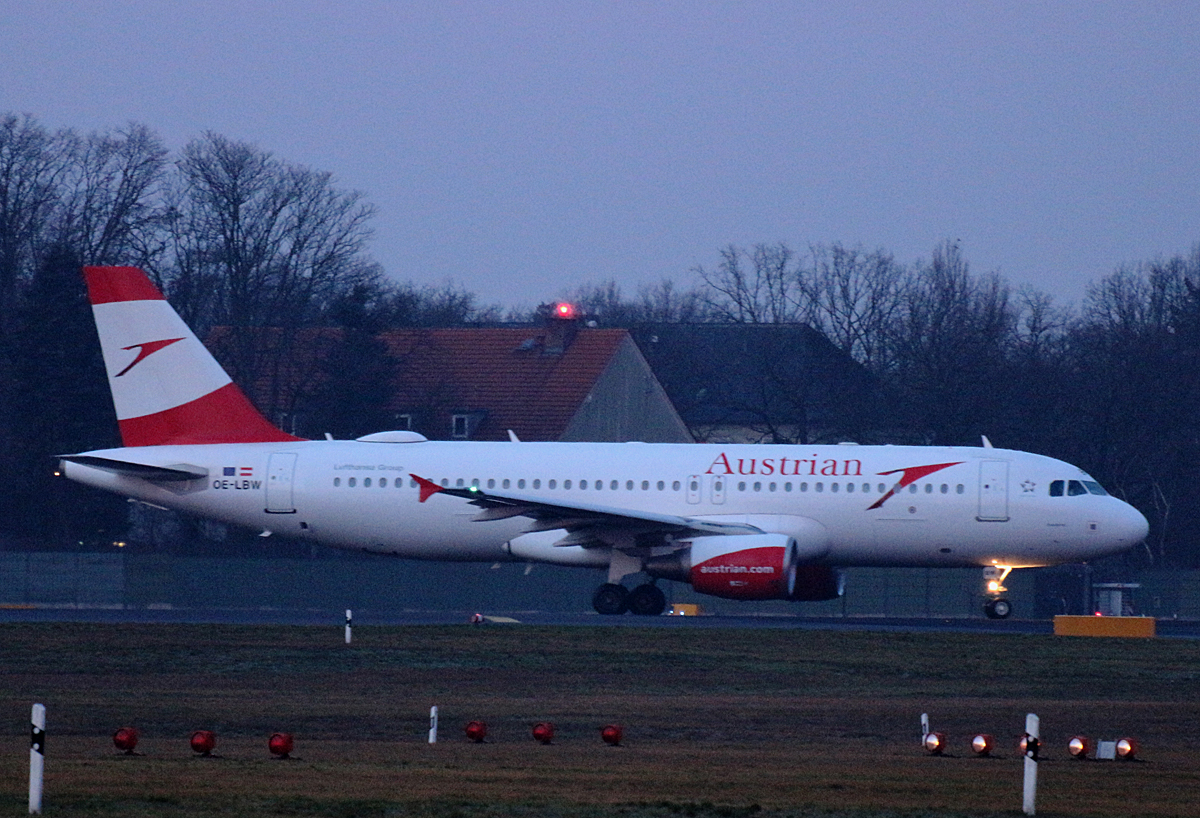 Austrian Airlines, Airbuzs A 320-214, OE-LBW, TXL, 15.02.2020