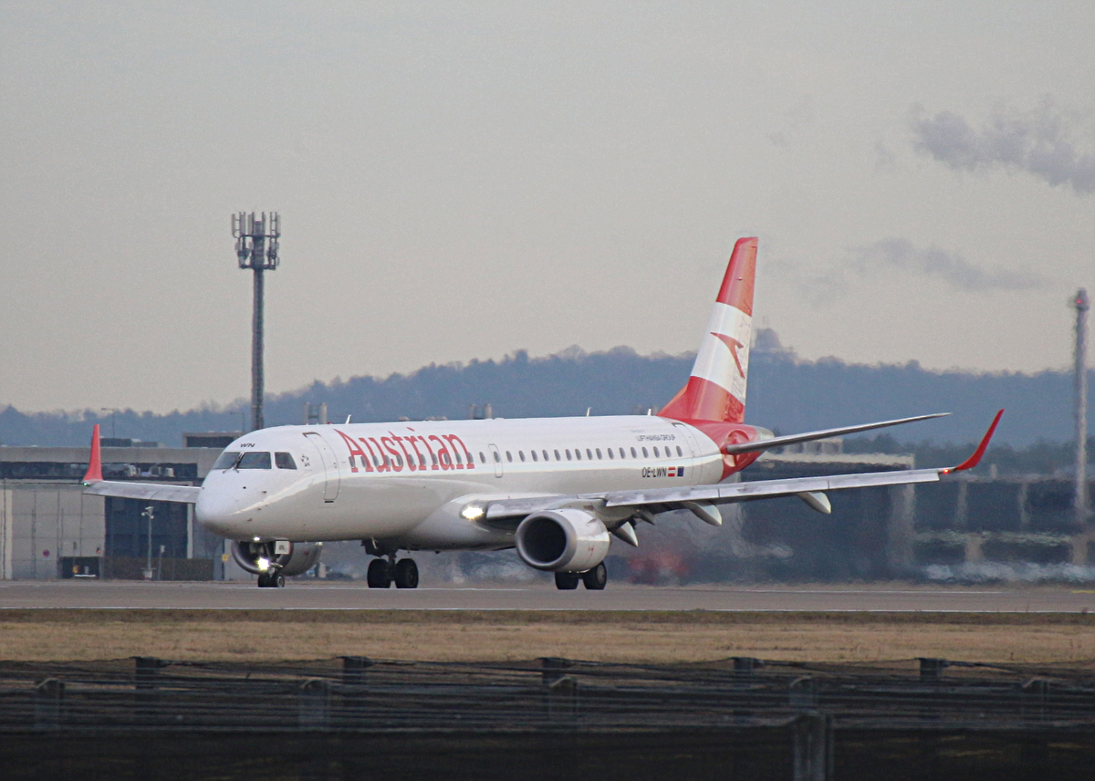 Austrian Airlines, ERJ-195-200LR, OE-LWN, BER, 19.12.2025
