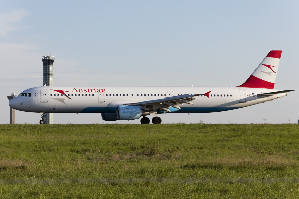 Austrian Airlines, OE-LBD, Airbus, A321-211, 07.05.2016, CDG, Paris, France 



