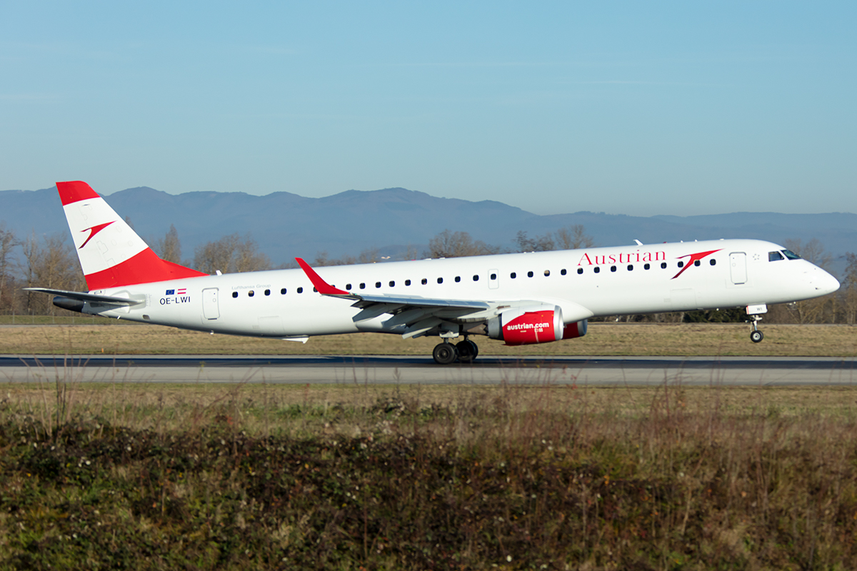 Austrian Airlines, OE-LWI, Embraer, ERJ-195, 30.12.2019, BSL, Basel, Switzerland


