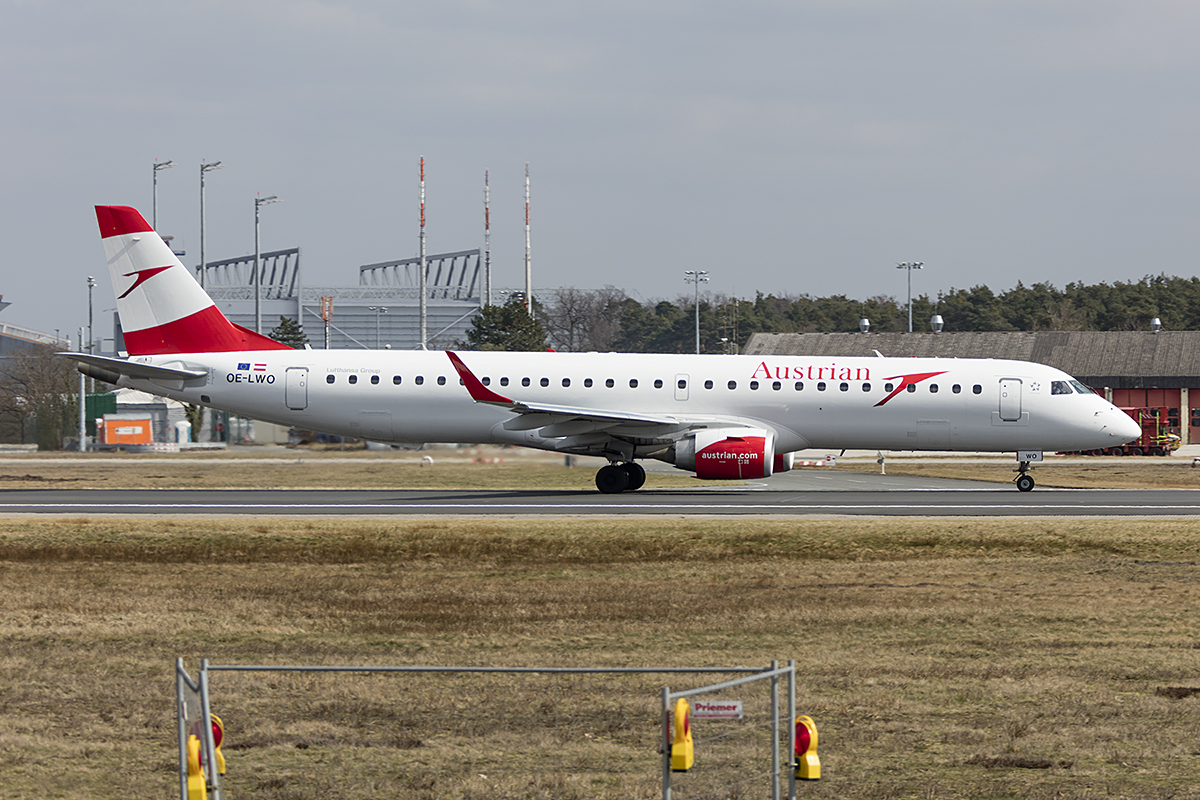 Austrian Airlines, OE-LWO, Embraer, ERJ-195, 24.03.2018, FRA, Frankfurt, Germany



