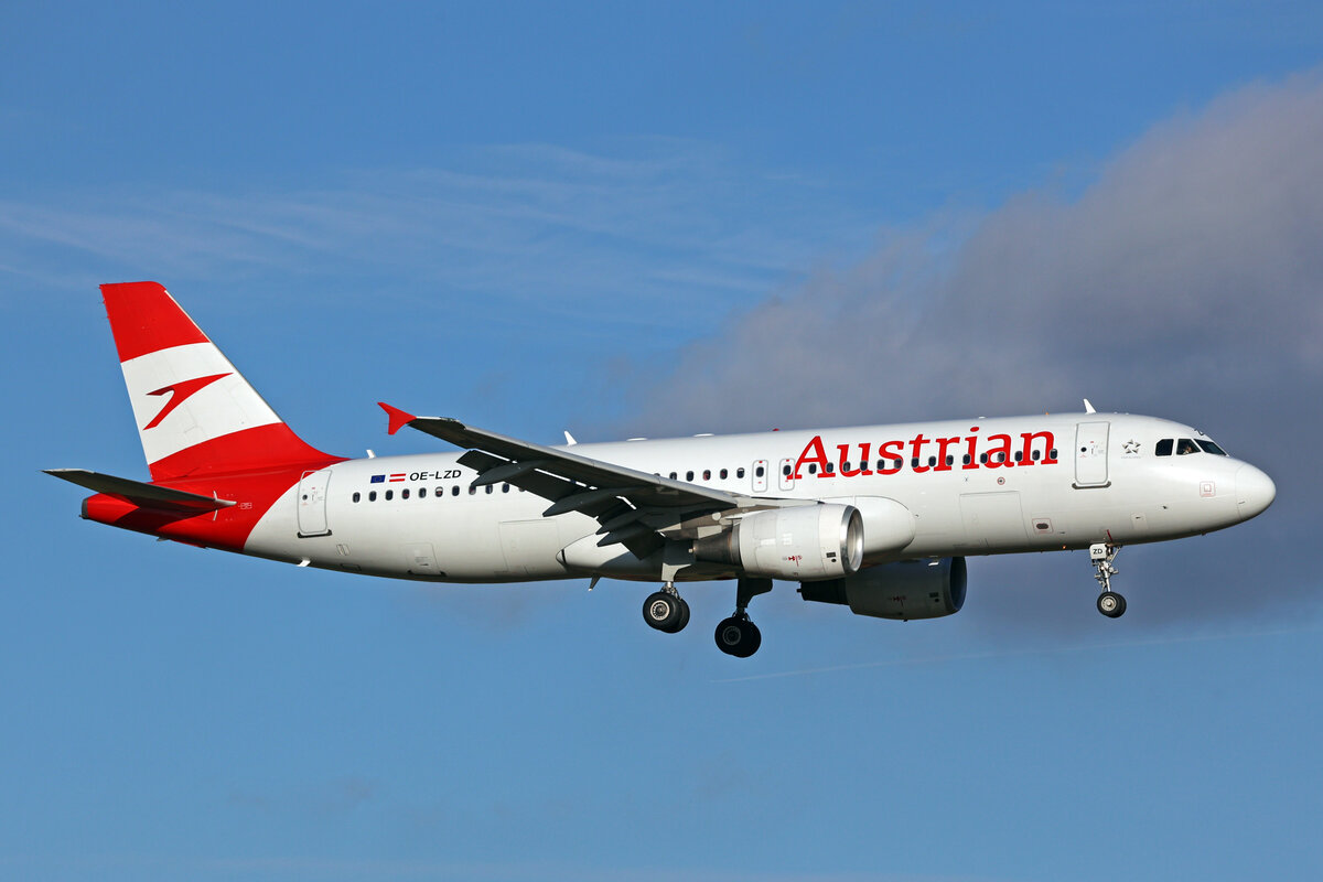 Austrian Airlines, OE-LZD, Airbus A320-214, msn: 5299, 29.November 2023, ZRH Zürich, Switzerland.