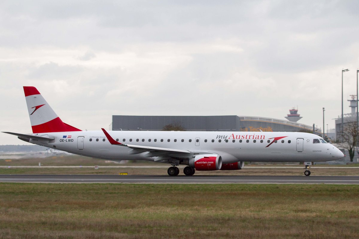 Austrian Airlines (OS-AUA), OE-LWD  Central Europe , Embraer, 195 LR (190-200 LR), 06.04.2017, FRA-EDDF, Frankfurt, Germany