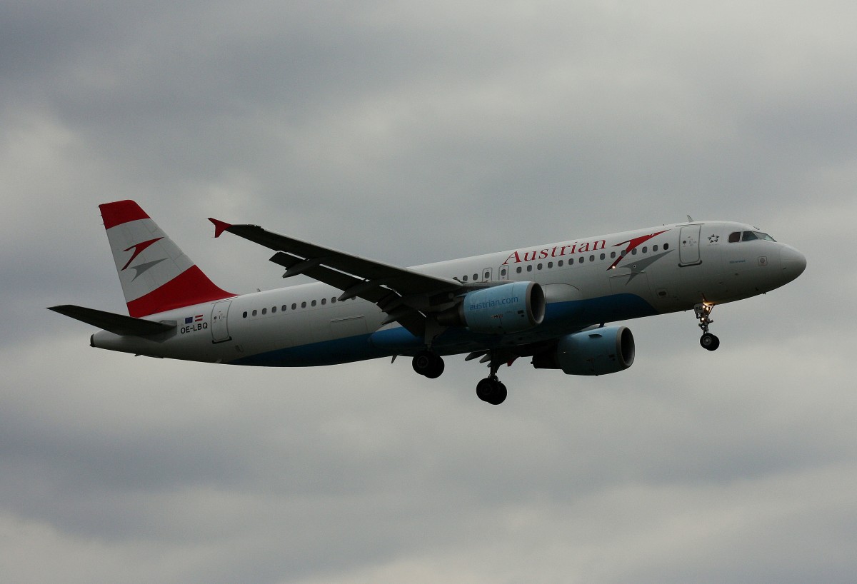 Austrian Airlines,OE-LBQ,(c/n 1137),Airbus A320-214,21.06.2015,HAM-EDDH,Hamburg,Germany(Taufname:Wienerwald)