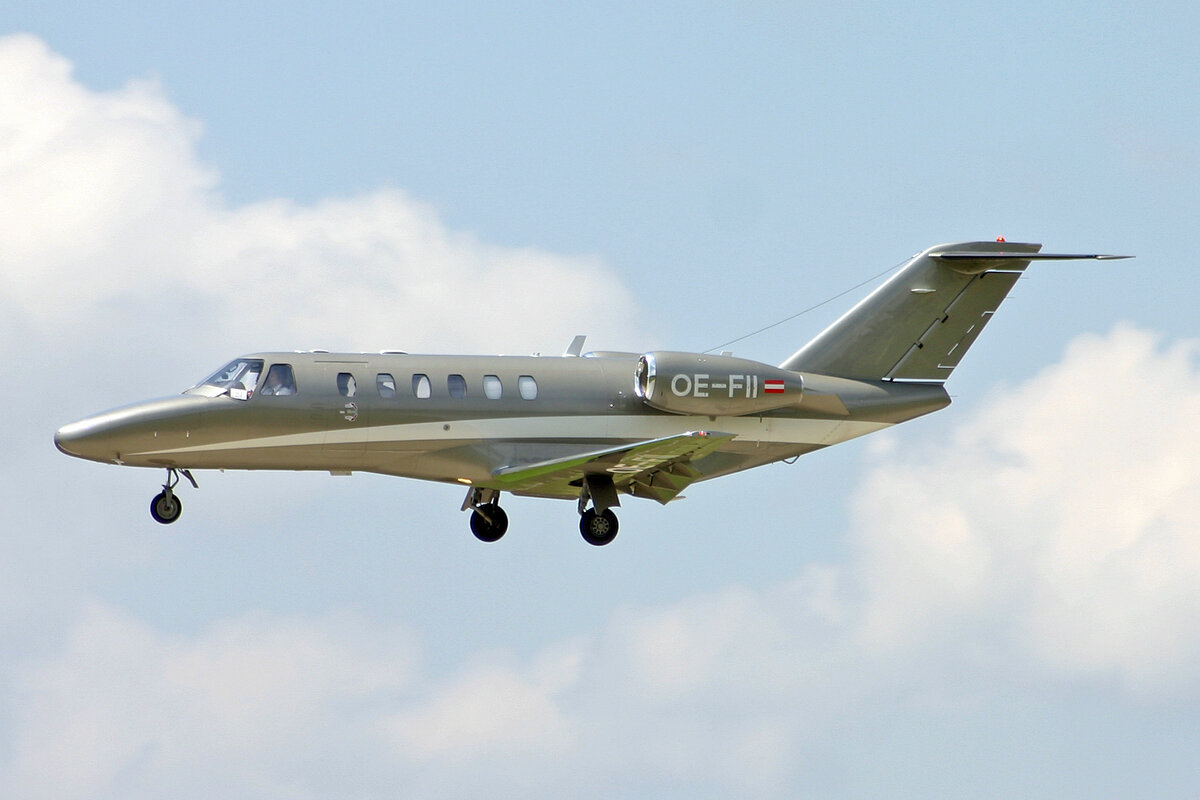 Avcon Jet, OE-FII, Cessna 525A CitationJet CJ2+, msn: 525A-0321, 09.Juni 2008, ZRH Z�rich, Switzerland.