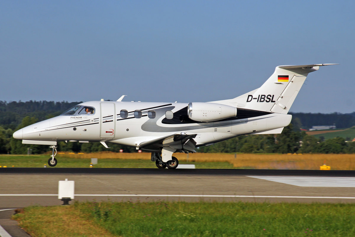 Avia Mobil GmbH, D-IBSL, Embraer EMB-500 Phenom 100, msn: 50000295, 01.August 2019, ZRH Zürich, Switzerland.