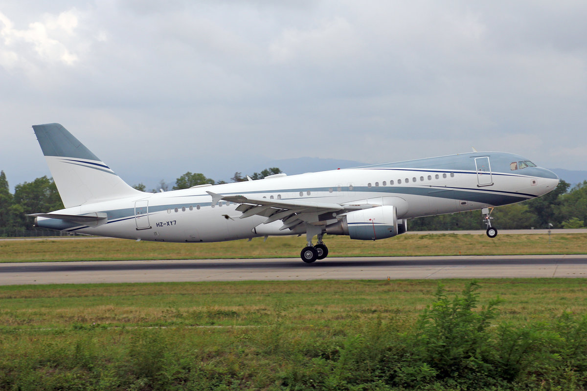 Aviation Link Company, HZ-XY7, Airbus A320-214, msn: 2165, 03.September 2018, BSL Basel-Mülhausen, Switzerland.