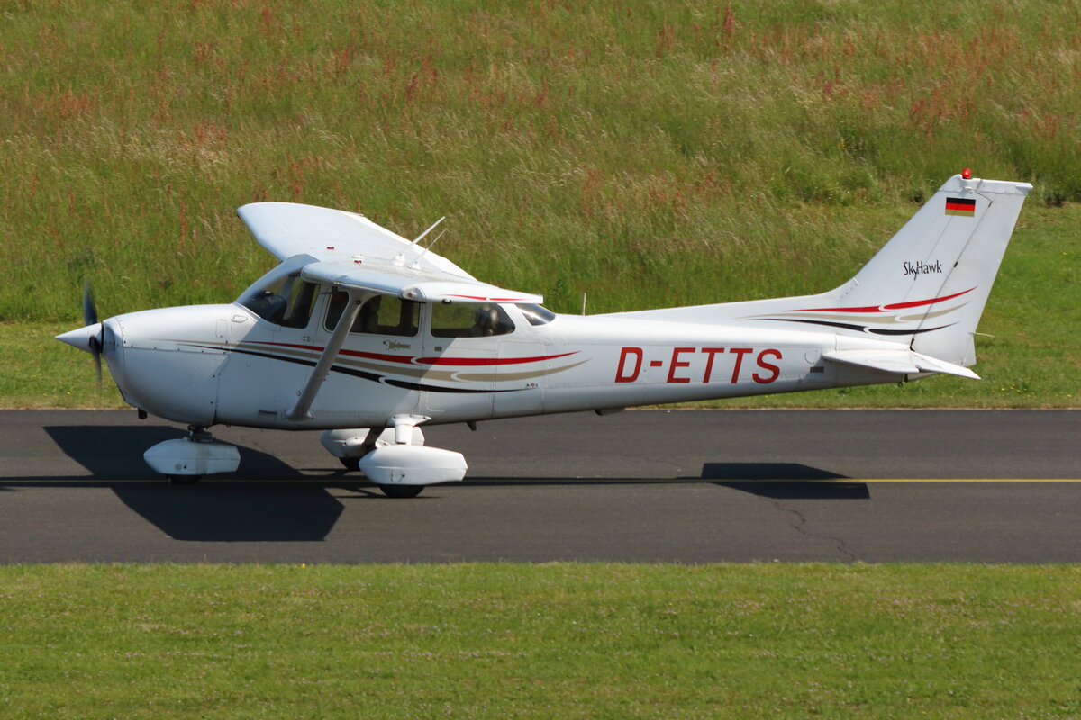 Aviation Training & Transport Center, D-ETTS, Cessna 172R Skyhawk II. Bonn-Hangelar (EDKB), 27.05.2023.