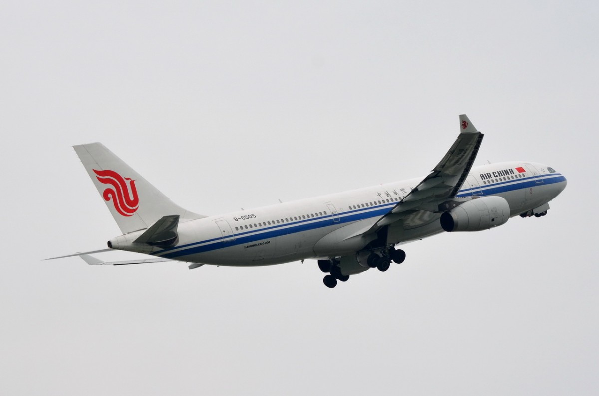 B-6505 Air China Airbus A330-243   in München gestartet am 15.05.2015