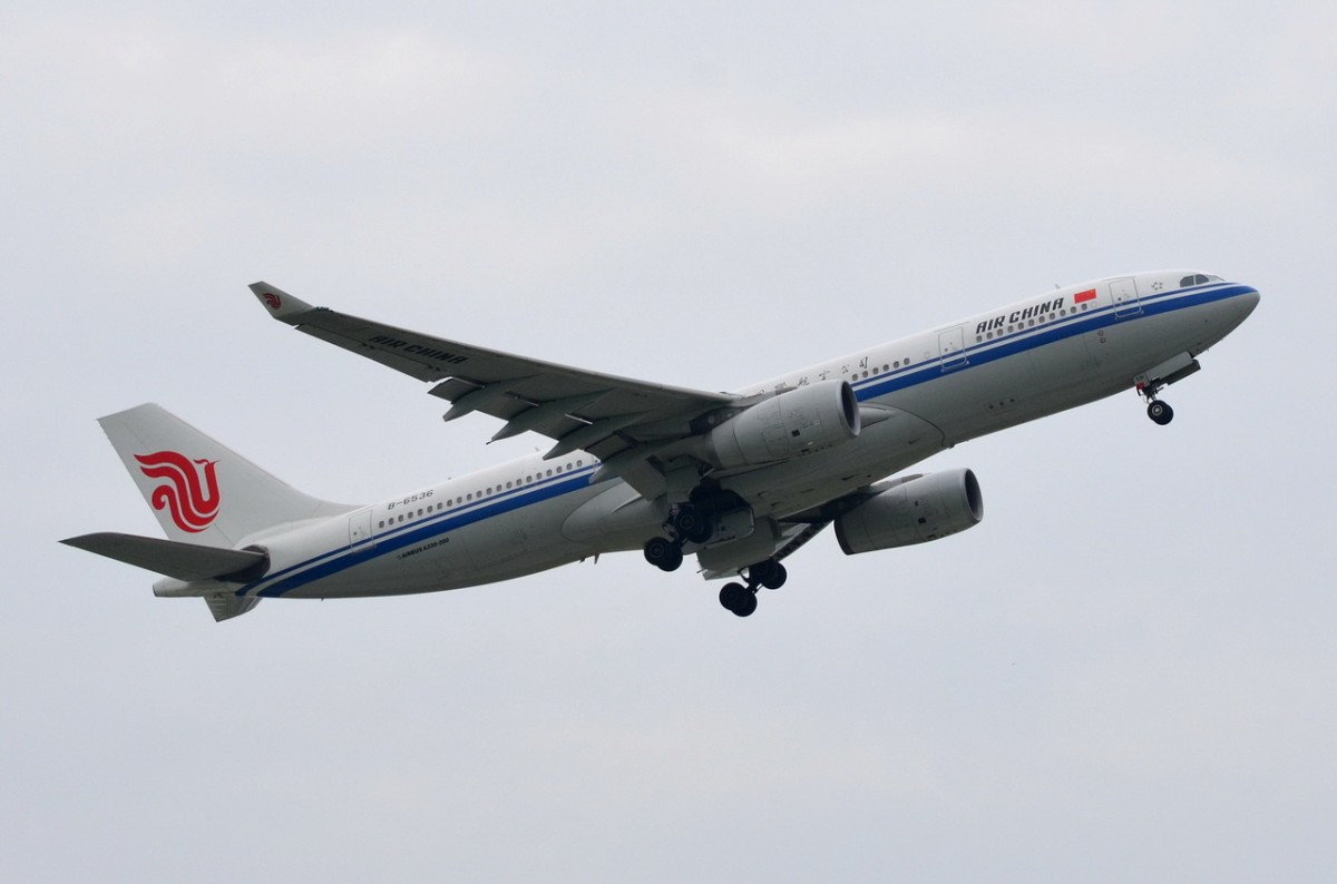 B-6536 Air China Airbus A330-243   gestartet in München am 15.05.2015