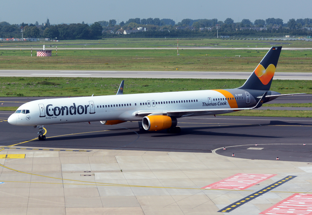 B 757-300 D-ABOF Condor, taxy at DUS - 04.09.2014