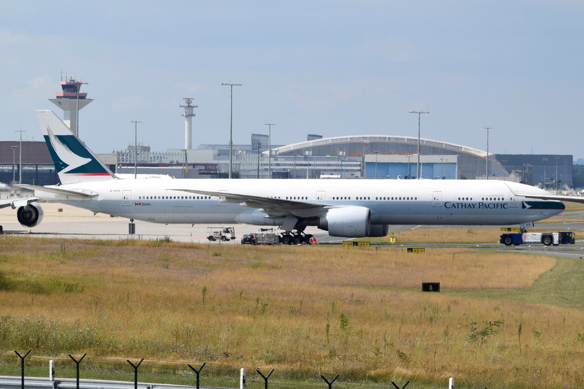 B-KPD Cathay Pacific Boeing 777-367(ER)  unterwegs am 06.08.2016 in Frankfurt
