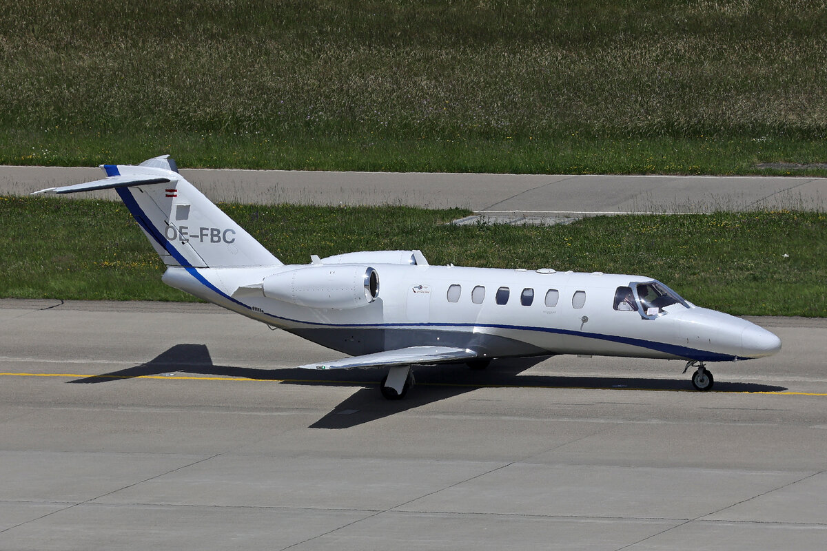 Bairline Fluggesellschaft, OE-FBC, Cessna 525A CitationJet CJ2+, msn: 525A0502, 25.Mai 2026, ZRH Z�rich, Switzerland.