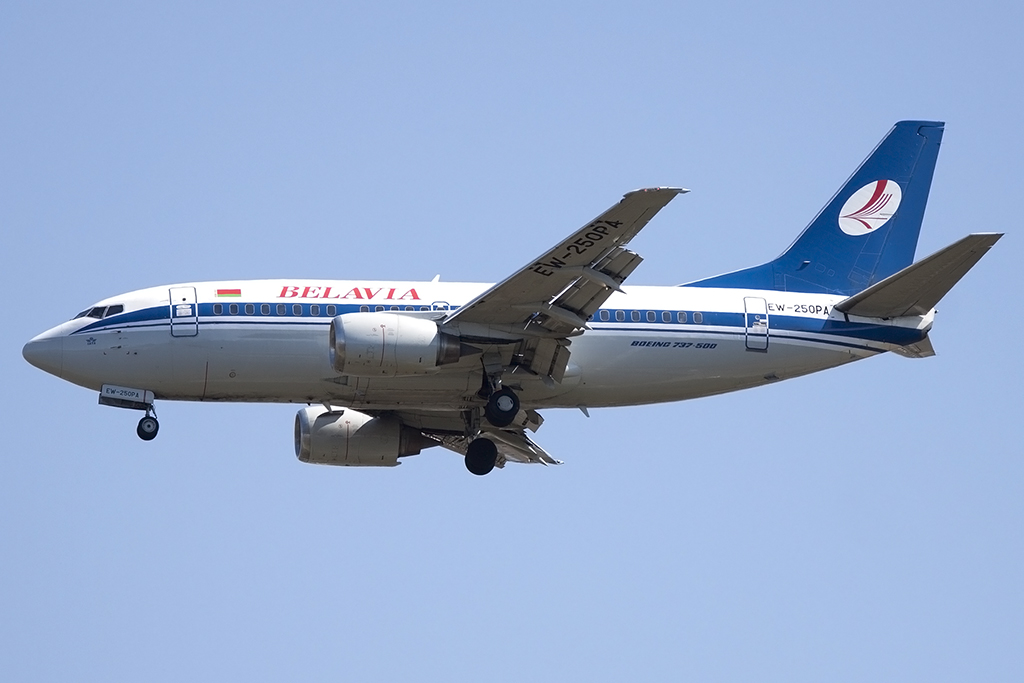 Belavia, EW-250PA, Boeing, B737-524, 06.04.2015, MXP, Mailand-Malpensa, Italy 



