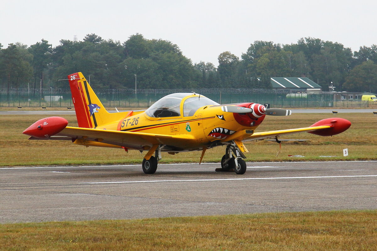 Belgian Air Force, Red Devils Demo Team, Reg: ST-26, SIAI-Marchetti SF260M. Kleine Brogel Airbase (BE), 10.09.2022