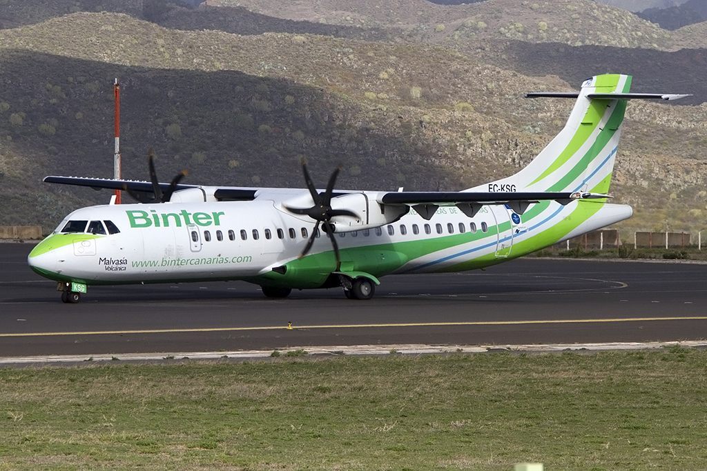 Binter Canarias, EC-KSG, Aerospatiale, ATR-72-212A, 18.11.2013, TFN, Teneriffa-Nord, Spain 


