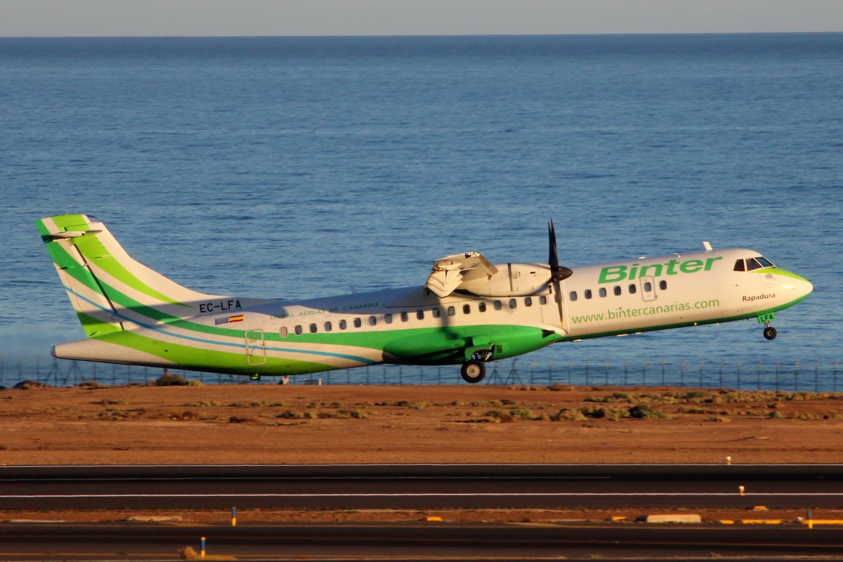 Binter Canarias, EC-LFA, ATR 72-212A, 19.Dezember 2015, ACE Lanzarote, Spain.  Rapadura 