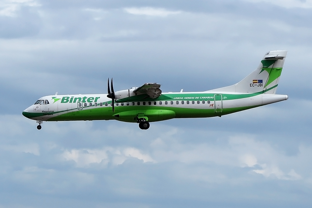 Binter, EC-JBI, Aerospatiale, ATR-72-212A, 20.03.2015, ACE, Arrecife, Spain



