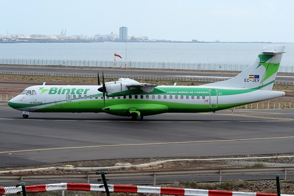 Binter, EC-JEV, Aerospatiale, ATR-72-212A, 21.03.2015, ACE, Arrecife, Spain



