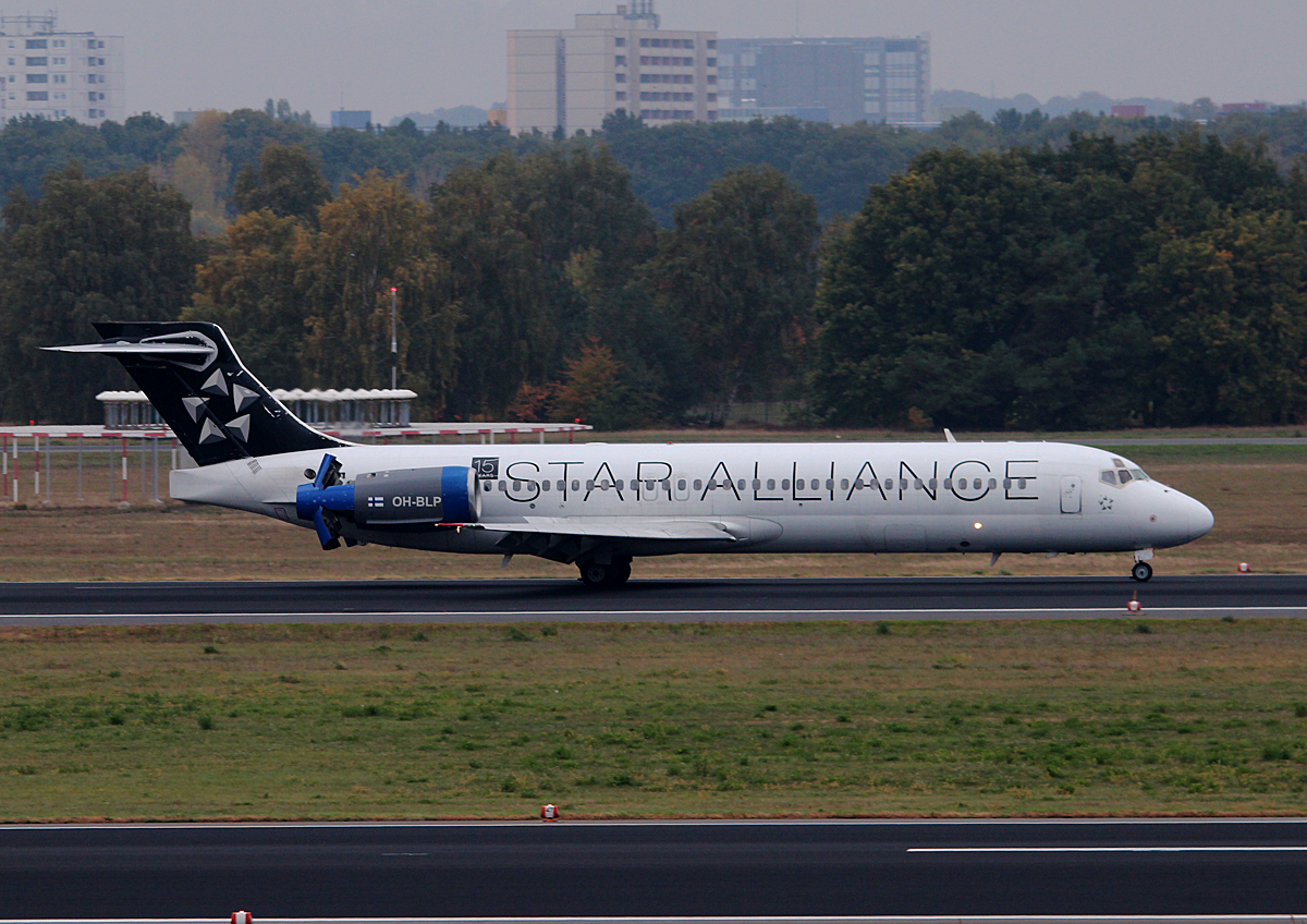 Blue 1 B 717-23S OH-BLP nach der Landung in Berlin-Tegel am 13.10.2015