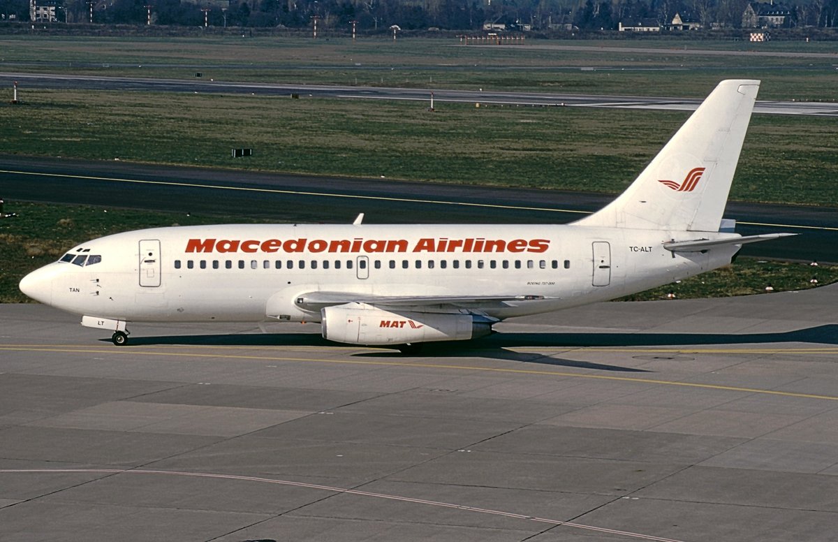 Boeing 737-248 - IN MAK Macedonian Airlines - 20221 - TC-ALT - 04.1997 - DUS