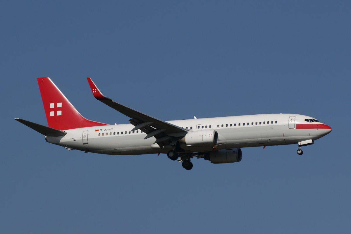 Boeing 737-800, PrivatAir (D-APBC), Frankfurt, 04.10.2014.