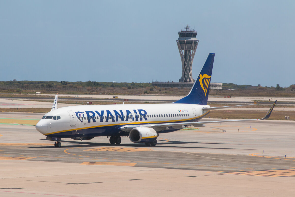 Boeing 737-800, Ryanair (Ei-EFC), Barcelona, 28.07.2023