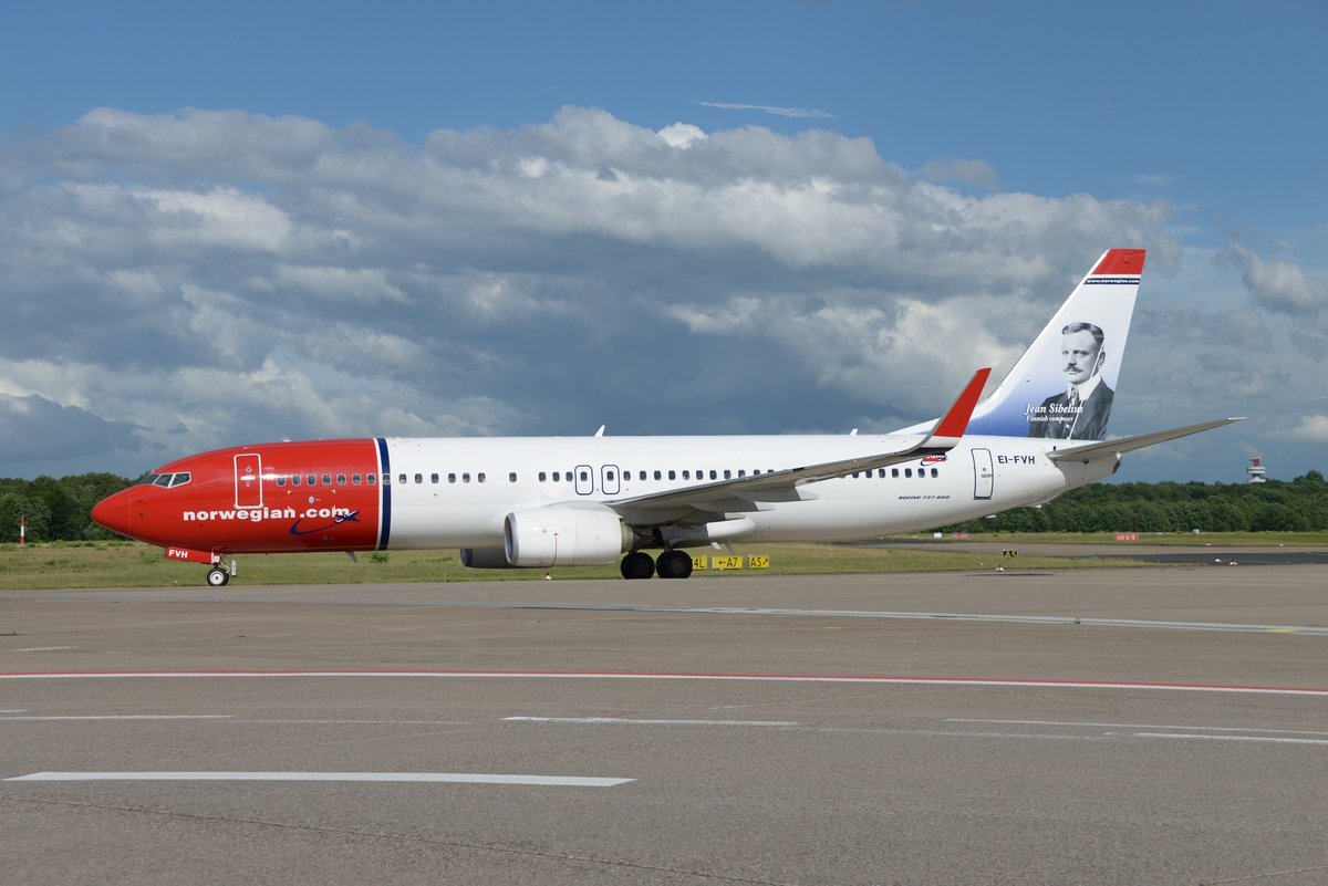 Boeing 737-8JP(W) - IBK Norwegian Air International 'Jean Sibelius' - 42083 - EI-FVH - 06.06.2017 - CGN