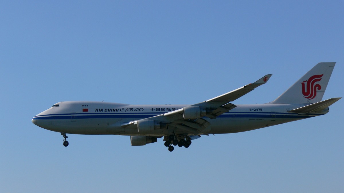 Boeing 747-4FTF-SCD von Air China Cargo am 18.05.2013 im Landeanflug auf Frankfurt.