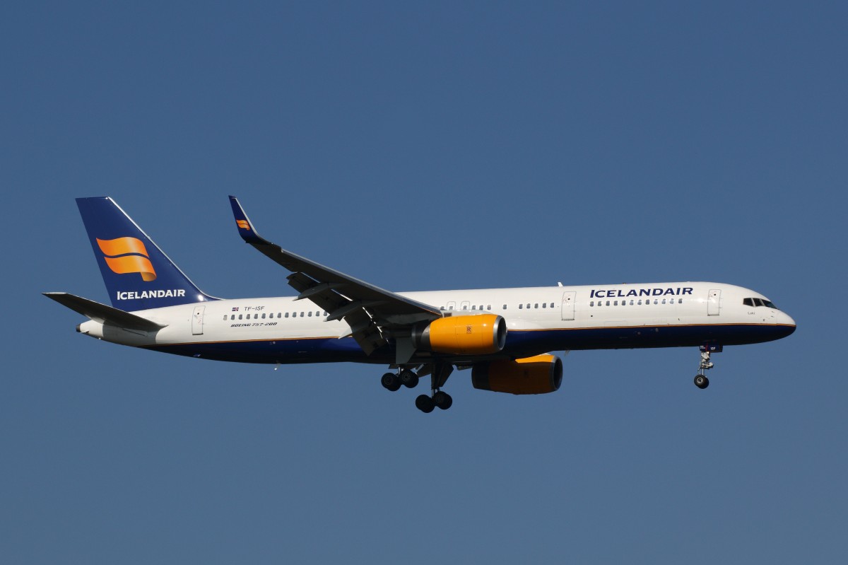 Boeing 757-200, Icelandair (TF-ISF), Frankfurt, 04.10.2014. 