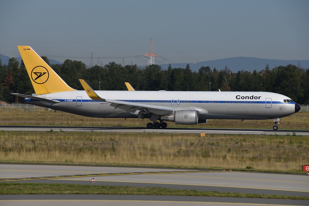 Boeing 767-31BER(W) - DE CFG Condor 'Achim' '1980s special colours' - 25170 - D-ABUM - 23.08.2019 - EDDF