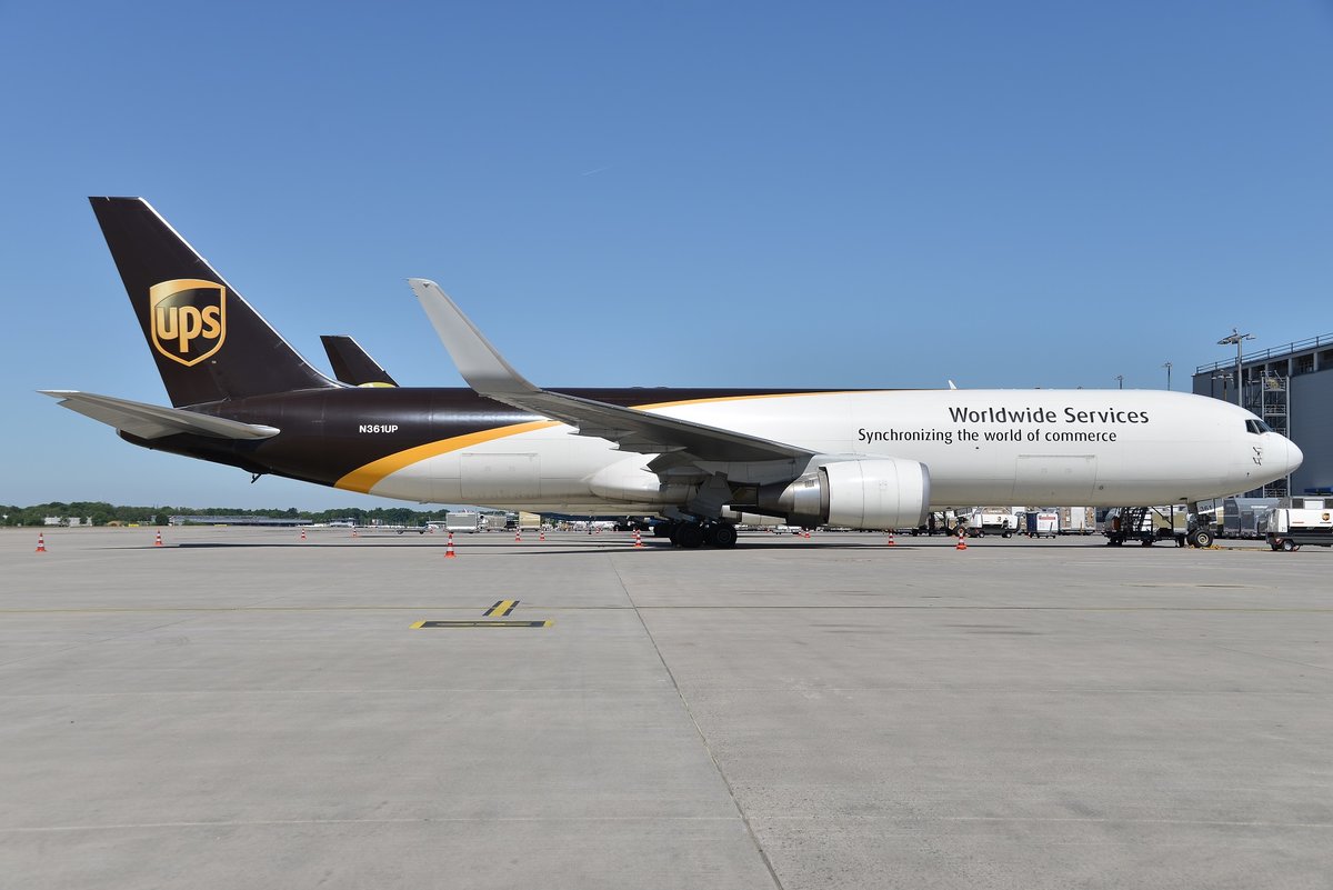 Boeing 767-34AF(ER) - 5X UPS United Parcel Service - 37878 - N361UP - 06.05.2018 - EDDK