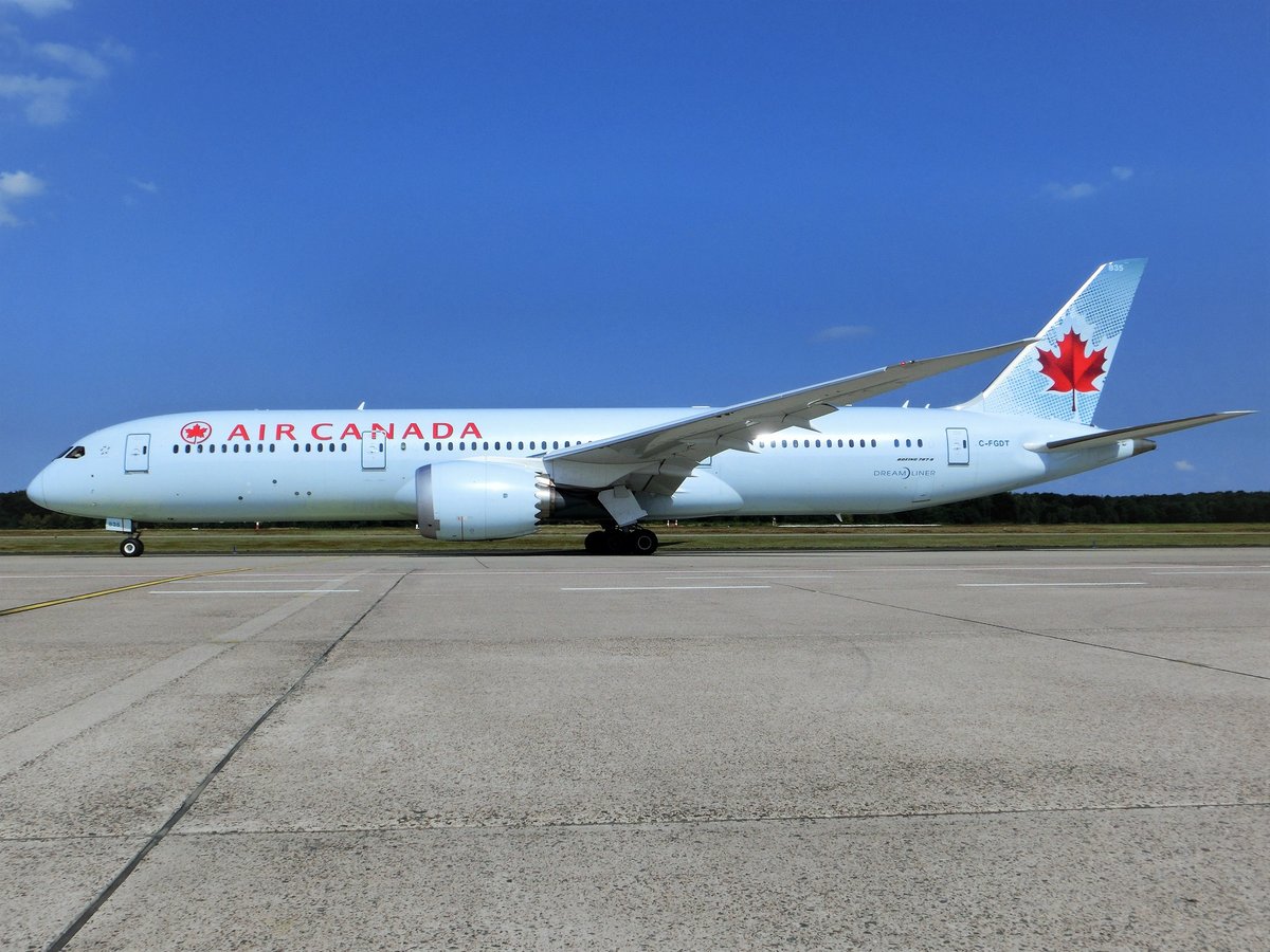 Boeing 787-9 Dreamliner - AC ACA Air Canada - 37171 - C-FGDT - 31.08.2016 - CGN