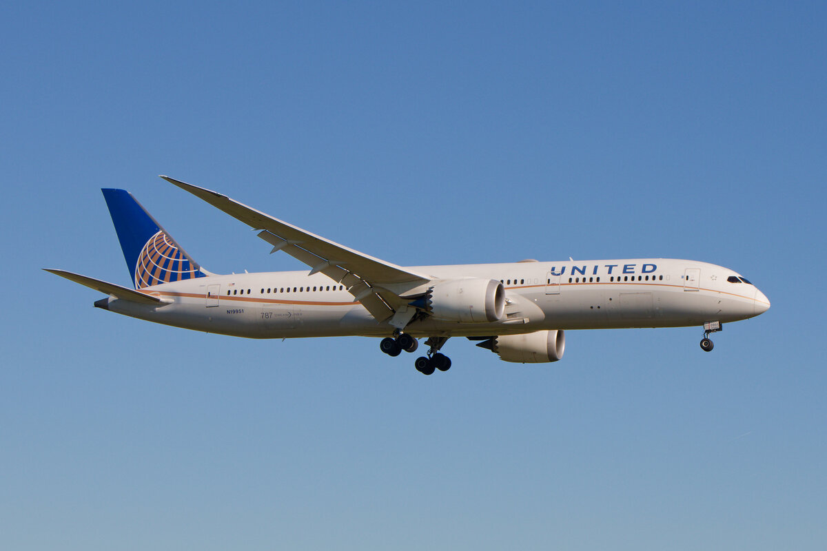 Boeing 787-9, United Airlines (N19951), Frankfurt (FRA), 01.05.2026. 