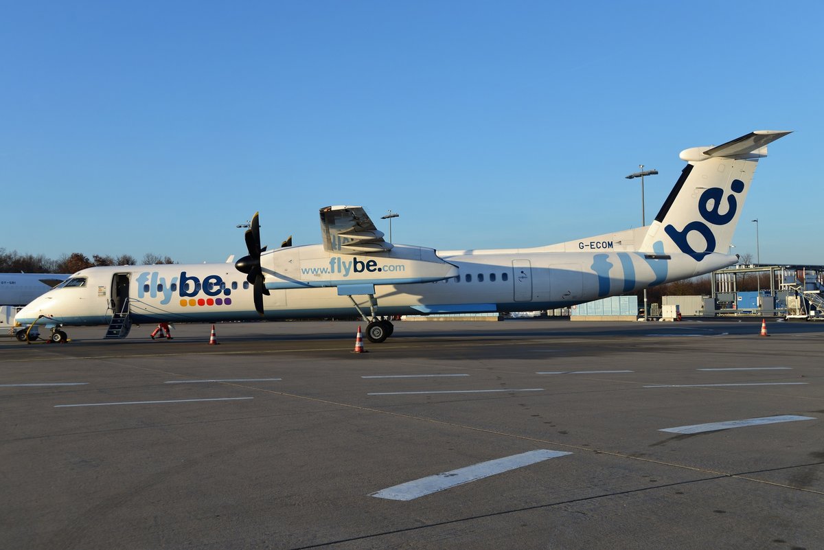 Bombardier DHC-8-402Q Dash 8 - BE BEE FlyBe - 4233 - G-ECOM - 03.12.2016 - CGN