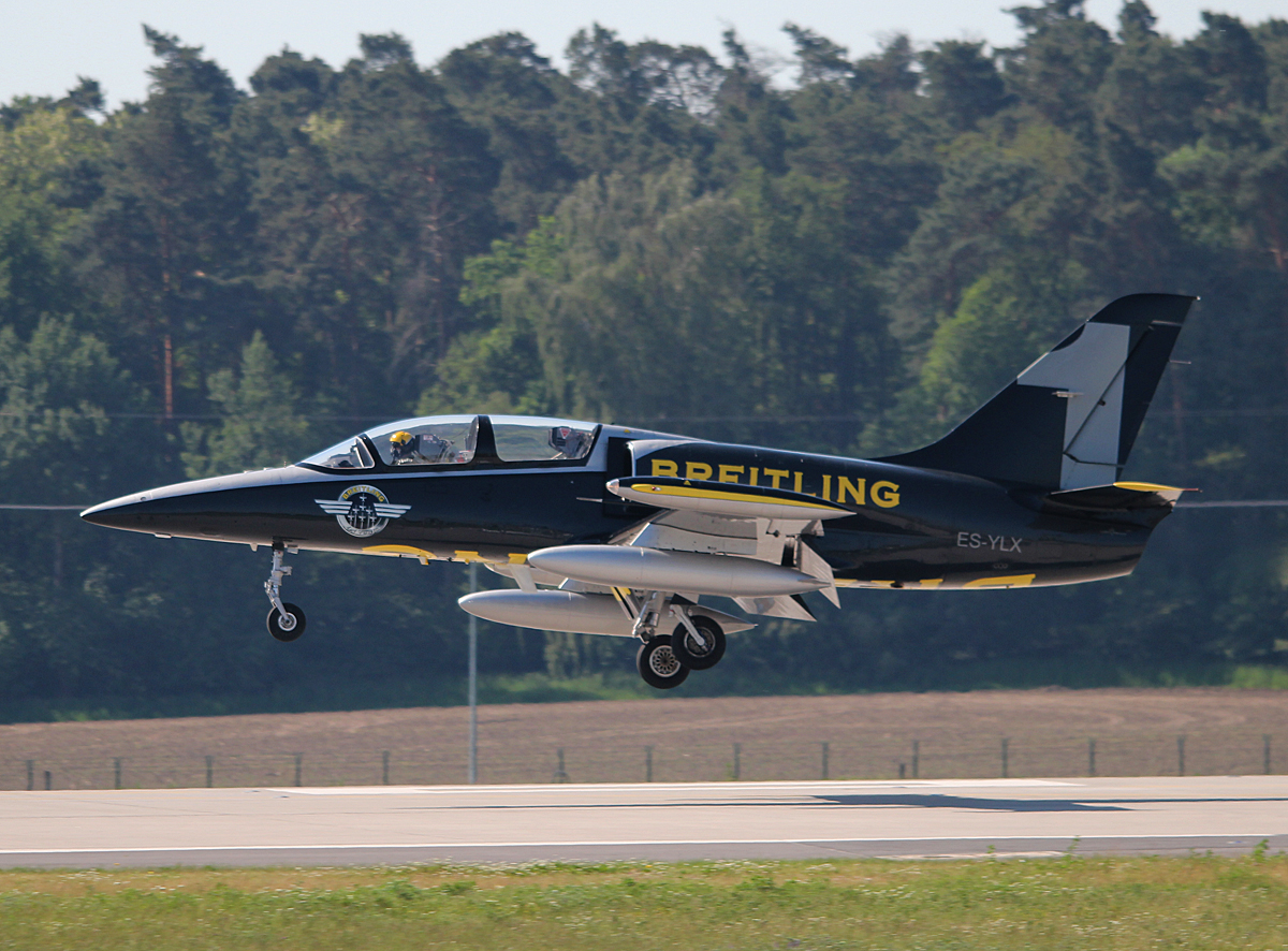 Breitling Jet Team, L-39, ES-YLX, ILA 2014, 22.05.2014