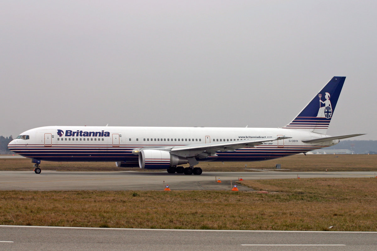 Britania Airways, G-OBYH, Boeing 767-304ER, msn: 28883/737, 15.Januar 2005, GVA Genève, Switzerland.