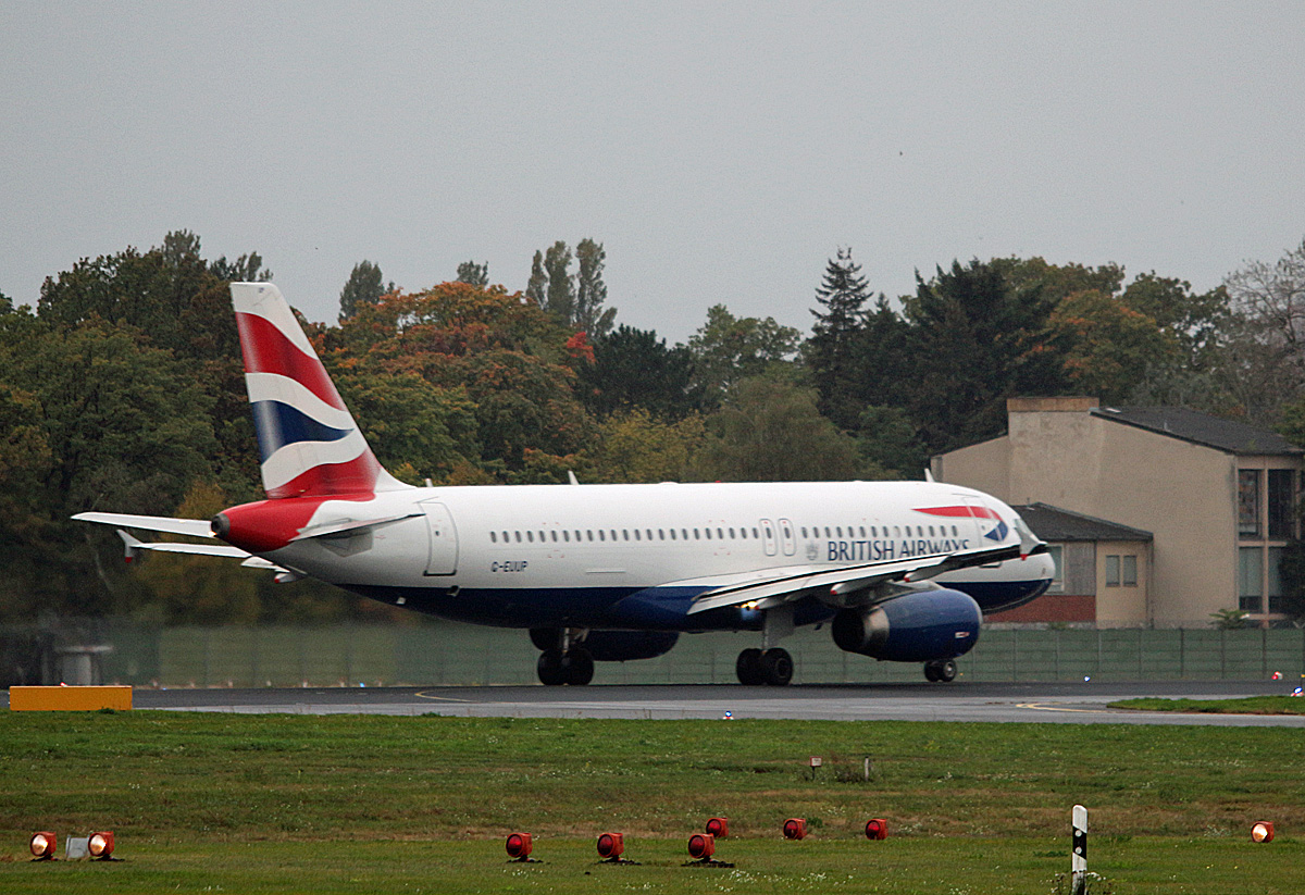 British Airways, Airbus A 320-232, G-EUUP, TXL, 03.10.2017