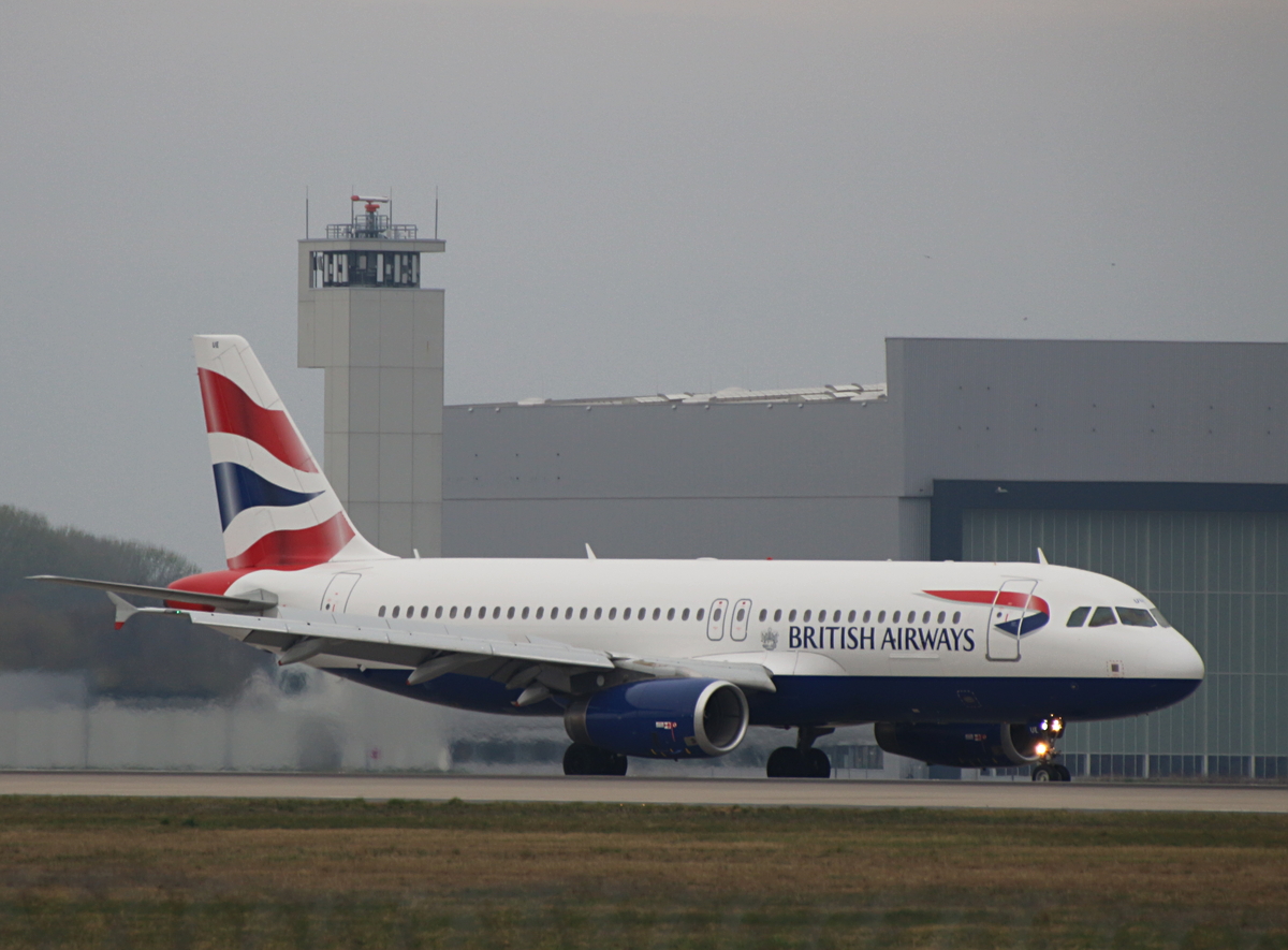 British Airways, Airbus A 320-232, G-EUUE, BER, 12.04.2026