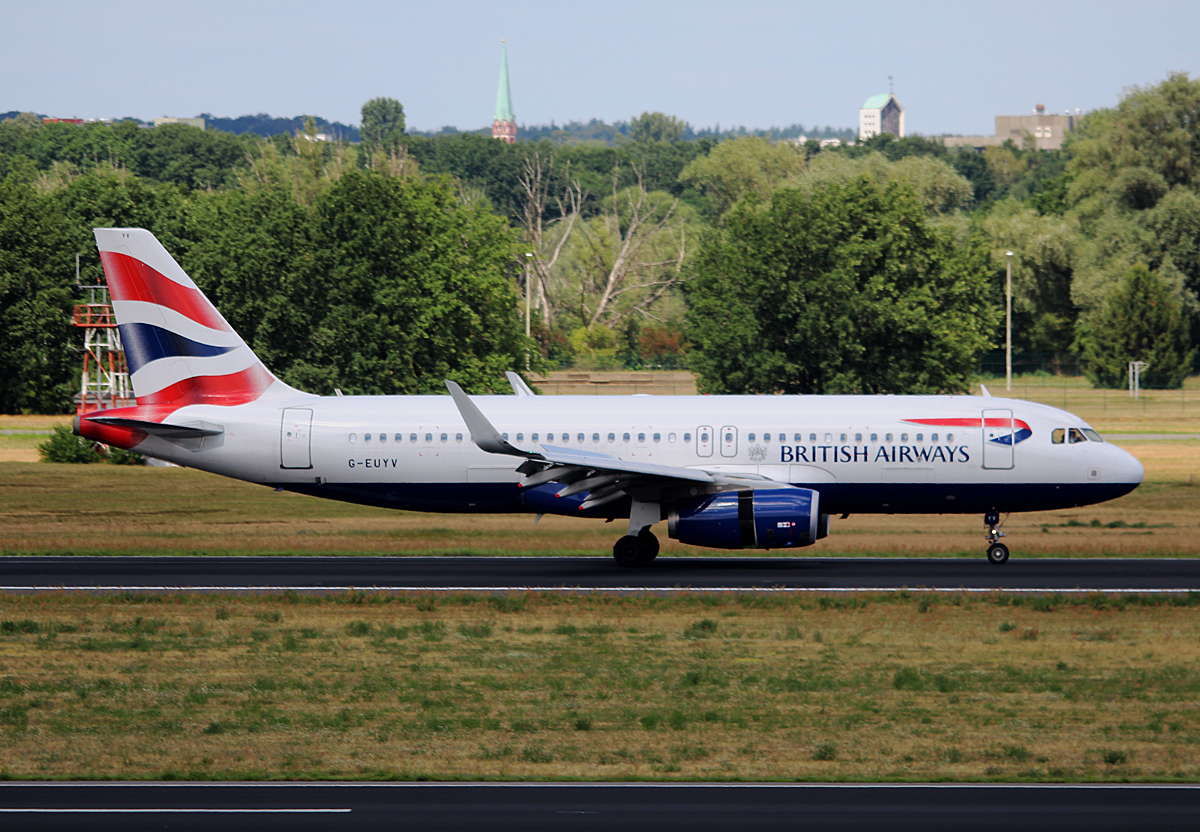 British Airways, Airbus A 320-232, G-EUYV, TXL, 20.07.2015