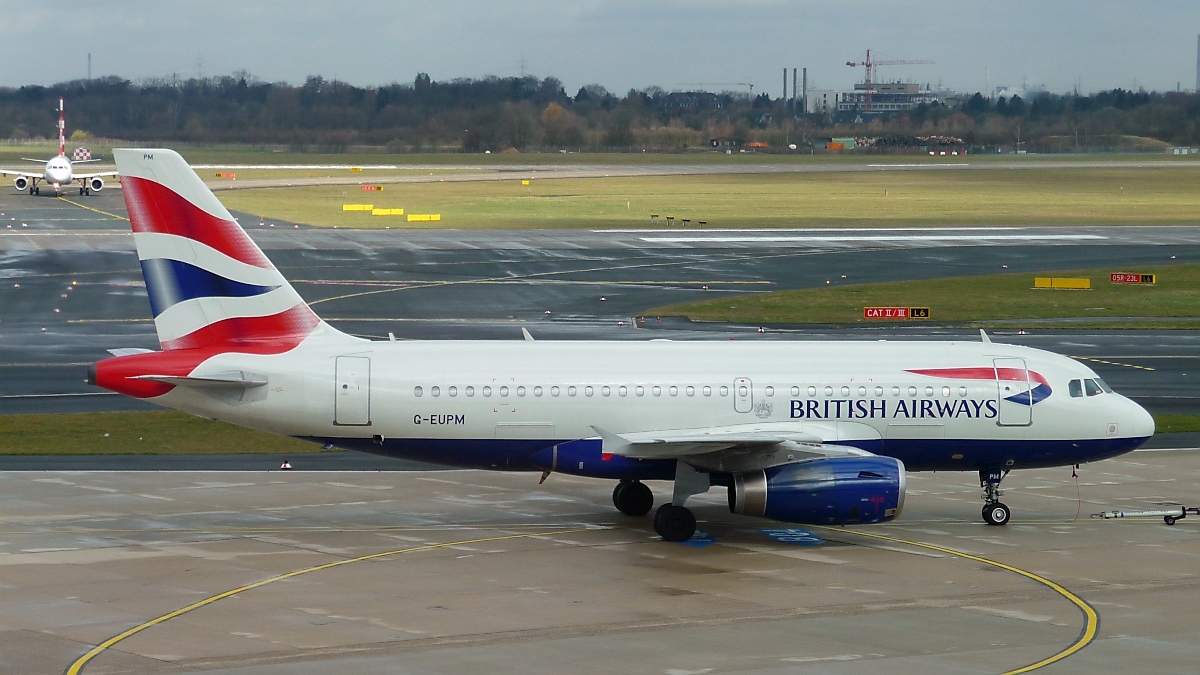 British Airways Airbus A319 G-EUPM in DUS, 12.4.13