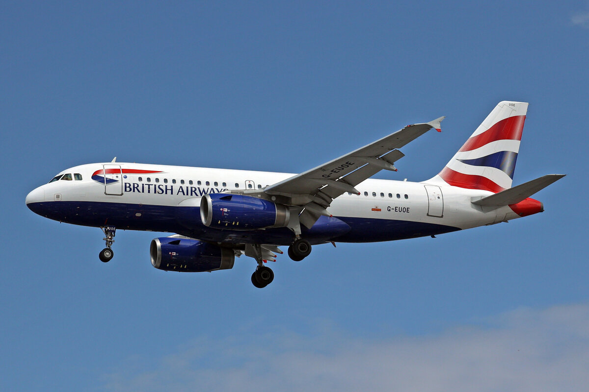 British Airways, G-EUOE, Airbus A319-131, msn: 1574, 05.Juli 2023, LHR London Heathrow, United Kingdom.