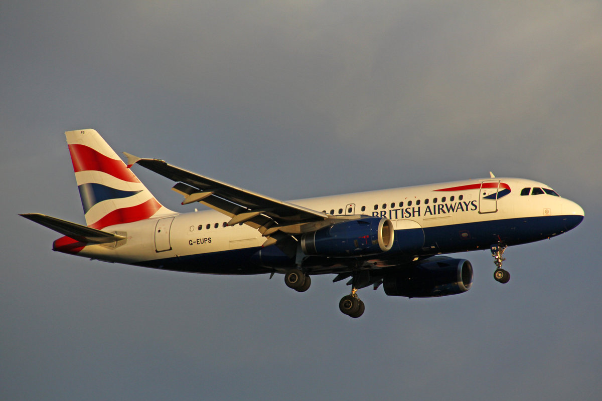British Airways, G-EUPS, Airbus A319-131, 01.Juli 2016, LHR London Heathrow, United Kingdom.