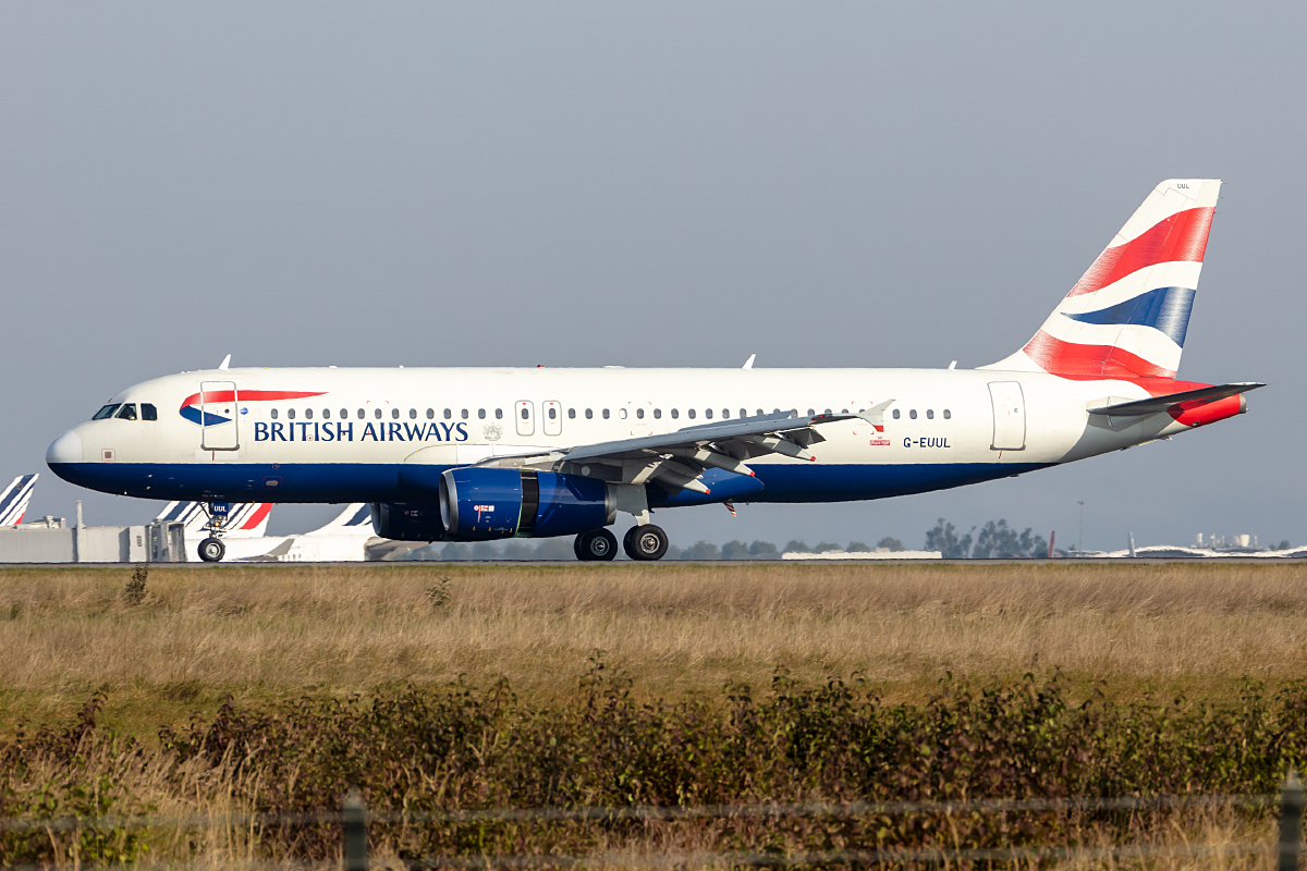 British Airways, G-EUUL, Airbus, A320-232, 10.10.2021, CDG, Paris, France