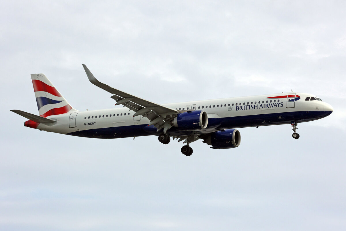 British Airways, G-NEOT, Airbus A321-251NX, msn: 8718, 03.Juli 2023, LHR London Heathrow, United Kingdom.