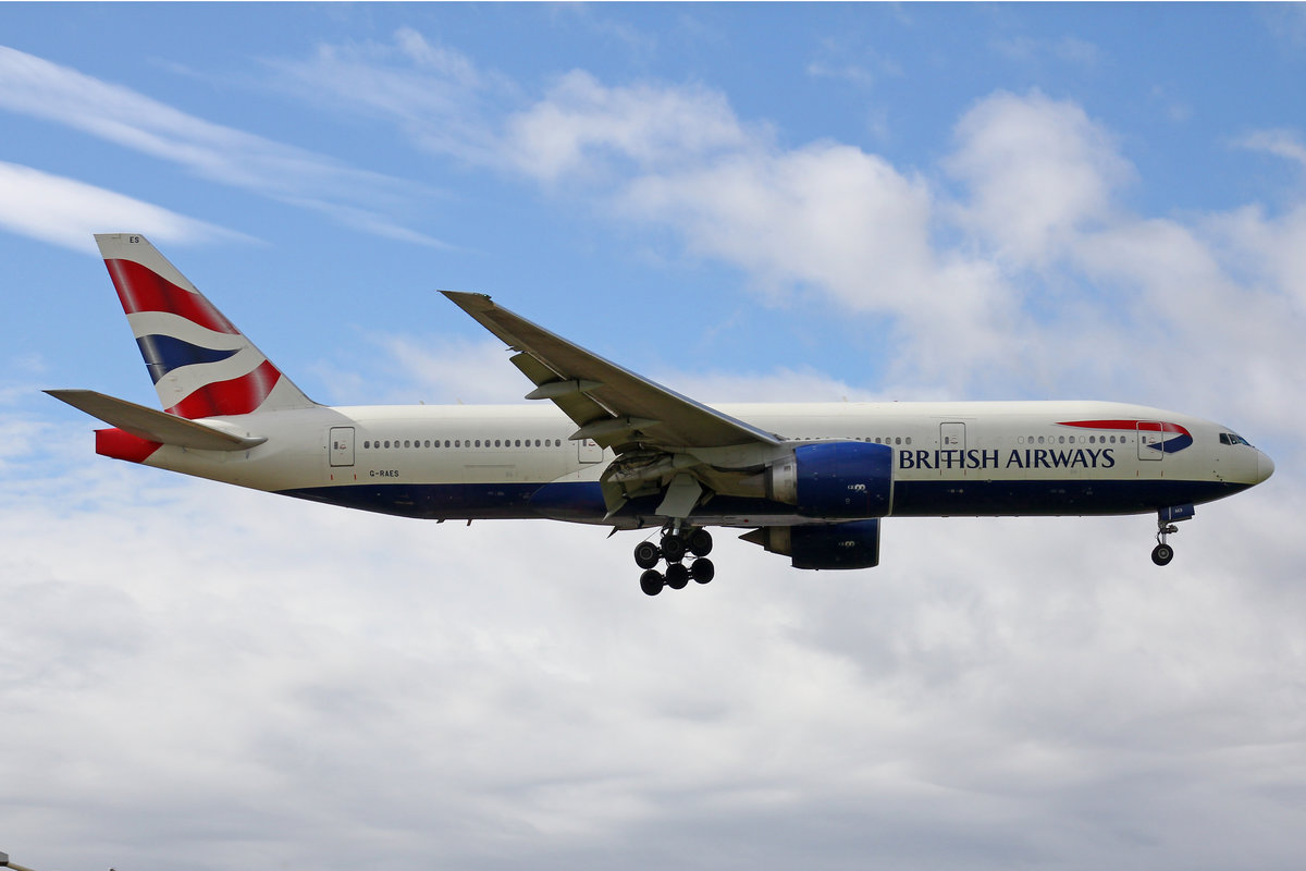 British Airways, G-RAES, Boeing 777-236ER, 01.Juli 2016, LHR London Heathrow, United Kingdom.