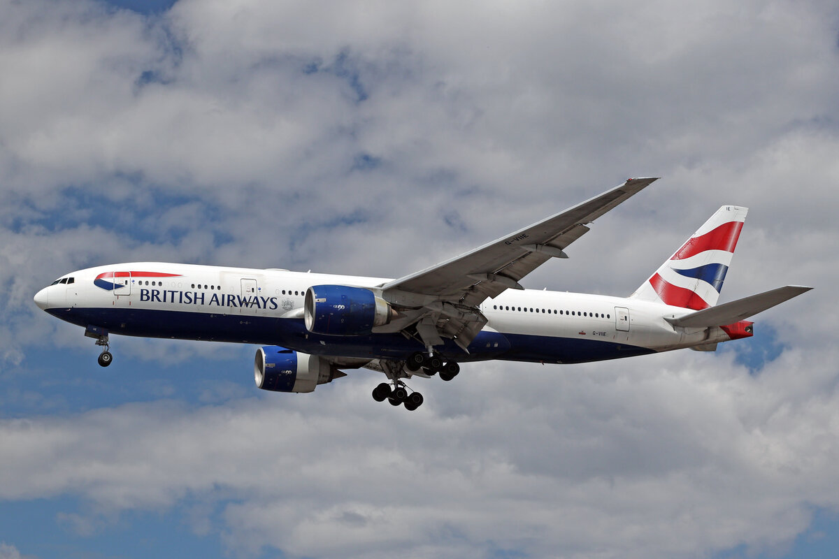 British Airways, G-VIIE, Boeing B777-236ER, msn: 27487/58, 05.Juli 2023, LHR London Heathrow, United Kingdom.
