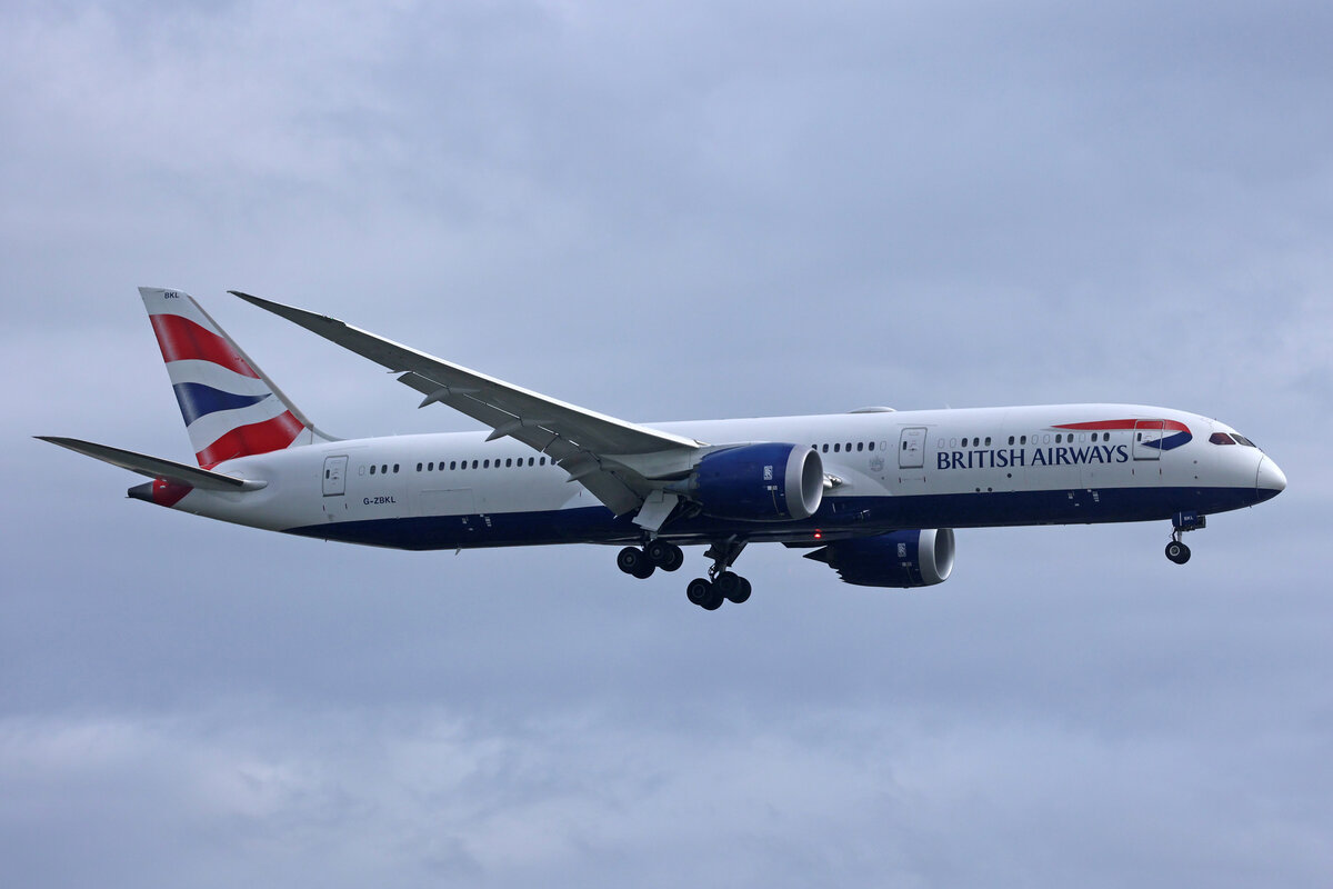 British Airways, G-ZBKL, Boeing B787-9, msn: 38628/451, 03.Juli 2023, LHR London Heathrow, United Kingdom.